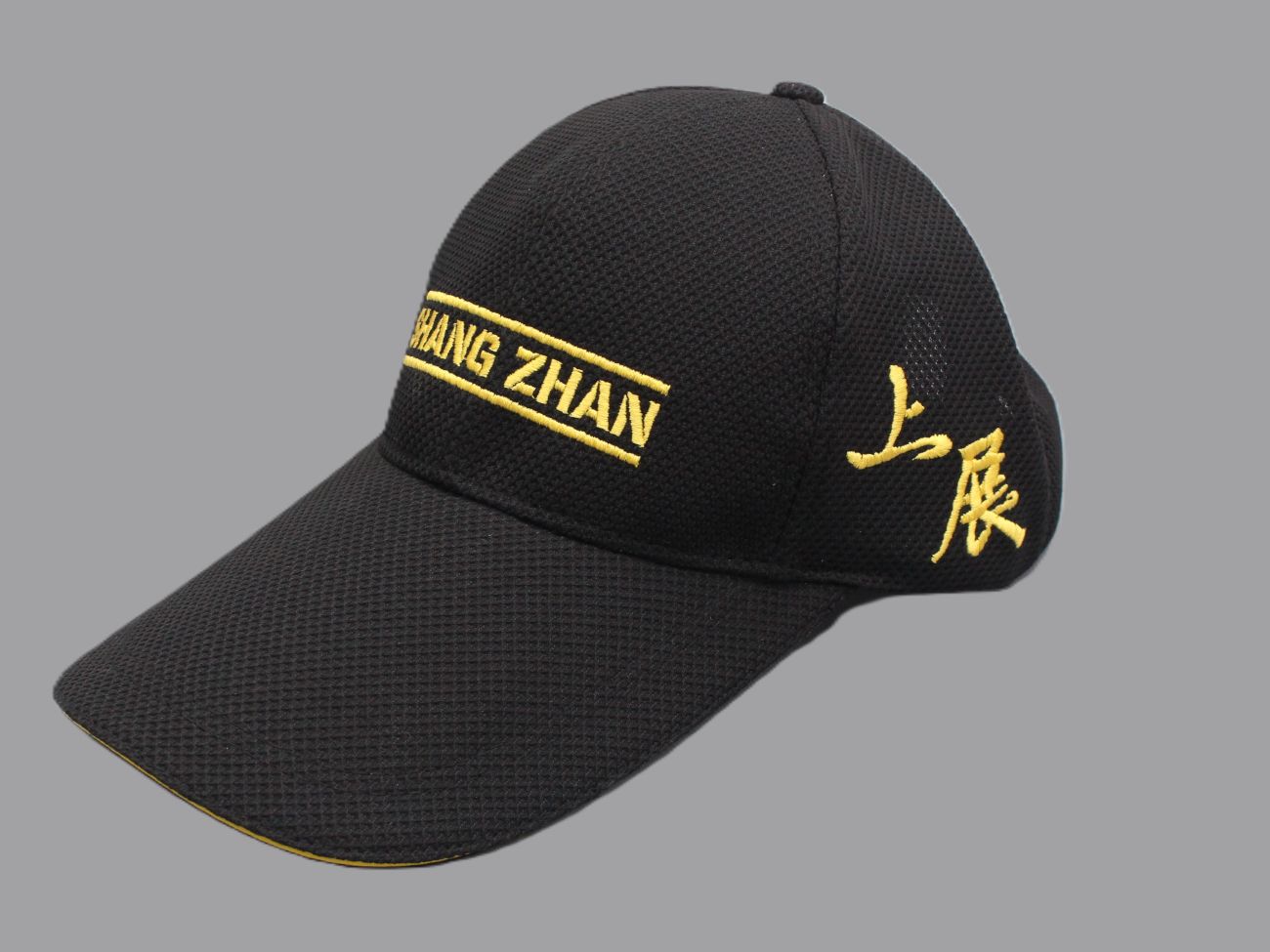 高雄客制棒球帽推薦、電繡棒球帽訂製的【企業棒球帽訂製】上展有限公司企業棒球帽-斜紋布棒球帽電繡的圖片2